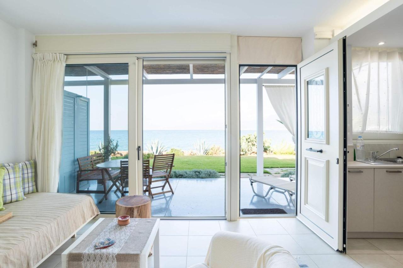 Junior Suite By The Beach Stalida Exterior photo